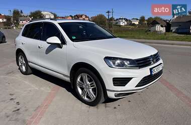 Внедорожник / Кроссовер Volkswagen Touareg 2016 в 