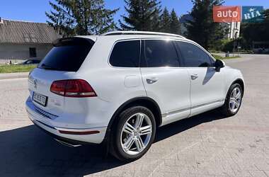 Внедорожник / Кроссовер Volkswagen Touareg 2016 в 