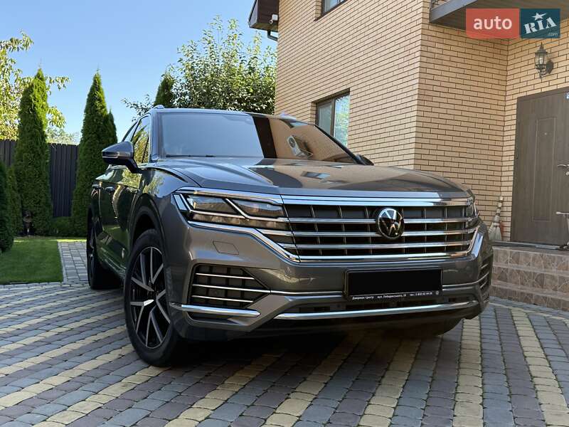 Внедорожник / Кроссовер Volkswagen Touareg 2020 в 