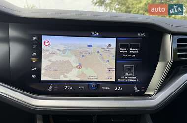 Внедорожник / Кроссовер Volkswagen Touareg 2020 в 