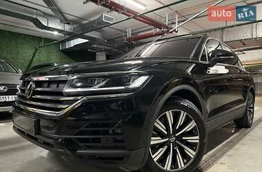 Внедорожник / Кроссовер Volkswagen Touareg 2025 в Киеве