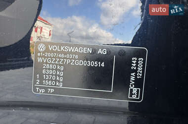 Внедорожник / Кроссовер Volkswagen Touareg 2016 в 