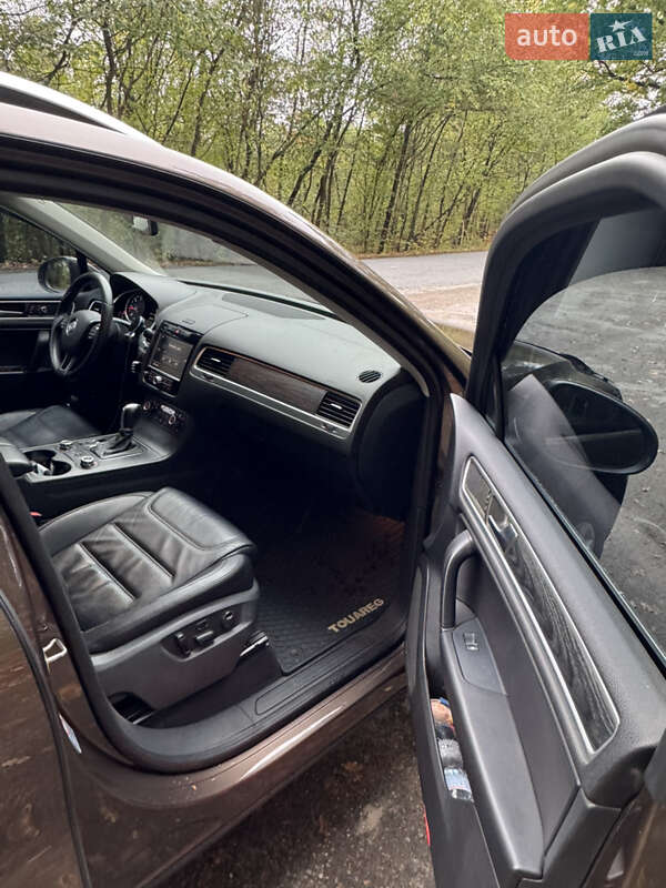 Внедорожник / Кроссовер Volkswagen Touareg 2014 в Звенигородке фото 6 Внедорожник / Кроссовер Volkswagen Touareg 2014 в Звенигородке