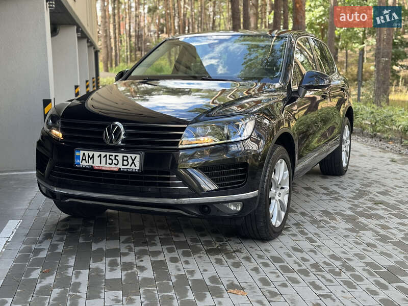 Внедорожник / Кроссовер Volkswagen Touareg 2015 в Киеве фото 3 Внедорожник / Кроссовер Volkswagen Touareg 2015 в Киеве