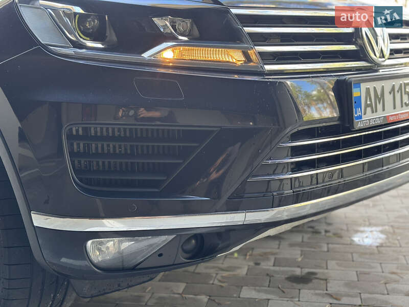 Внедорожник / Кроссовер Volkswagen Touareg 2015 в Киеве фото 7 Внедорожник / Кроссовер Volkswagen Touareg 2015 в Киеве