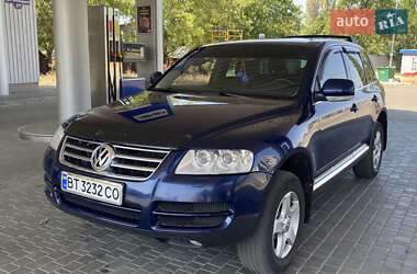 Внедорожник / Кроссовер Volkswagen Touareg 2005 в 