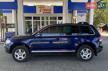 Внедорожник / Кроссовер Volkswagen Touareg 2005 в 