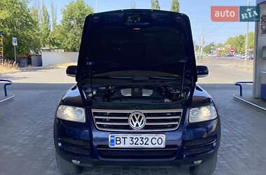 Внедорожник / Кроссовер Volkswagen Touareg 2005 в 