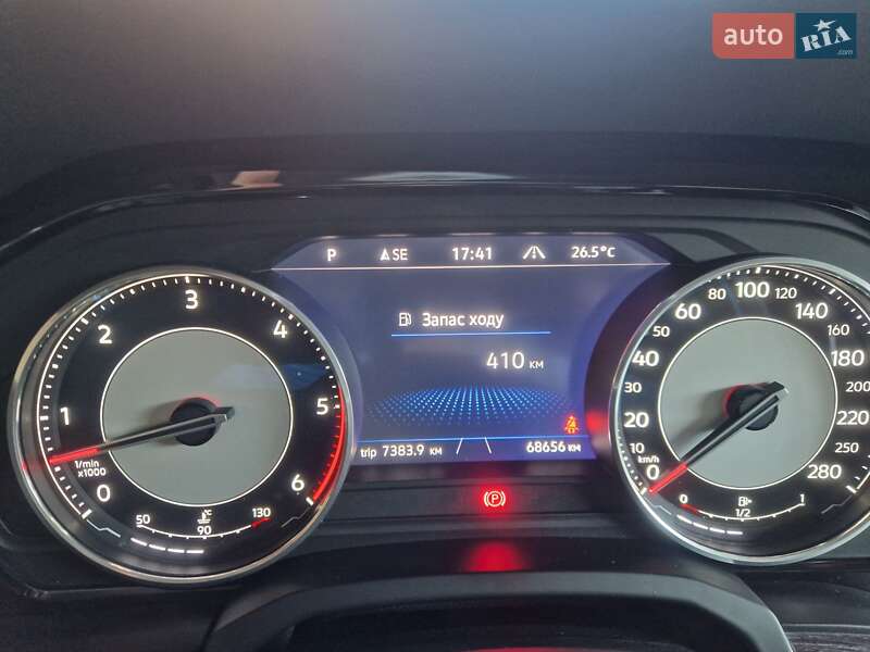 Внедорожник / Кроссовер Volkswagen Touareg 2021 в Днепре