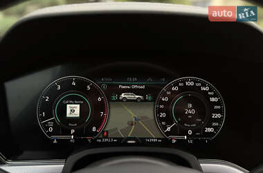 Внедорожник / Кроссовер Volkswagen Touareg 2022 в 