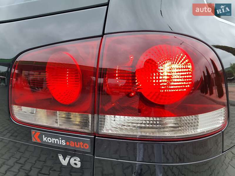 Внедорожник / Кроссовер Volkswagen Touareg 2009 в Виннице