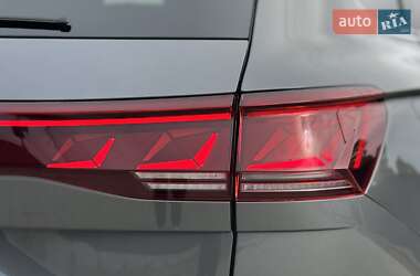Позашляховик / Кросовер Volkswagen Touareg 2023 в  фото 41 Позашляховик / Кросовер Volkswagen Touareg 2023 в