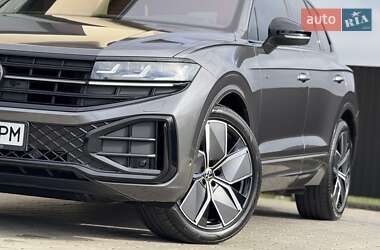 Позашляховик / Кросовер Volkswagen Touareg 2023 в  фото 11 Позашляховик / Кросовер Volkswagen Touareg 2023 в