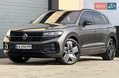 Позашляховик / Кросовер Volkswagen Touareg 2023 в  фото 12 Позашляховик / Кросовер Volkswagen Touareg 2023 в