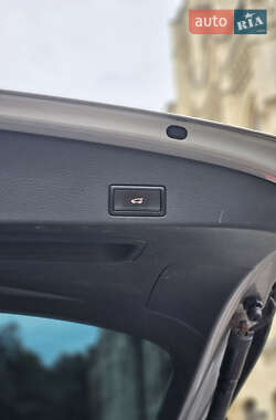 Внедорожник / Кроссовер Volkswagen Touareg 2013 в 