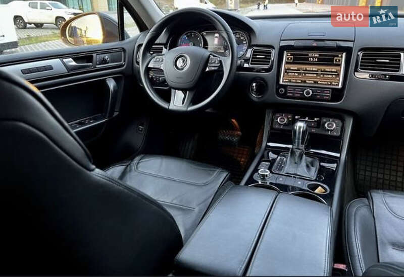 Внедорожник / Кроссовер Volkswagen Touareg 2011 в Хмельницком фото 6 Внедорожник / Кроссовер Volkswagen Touareg 2011 в Хмельницком