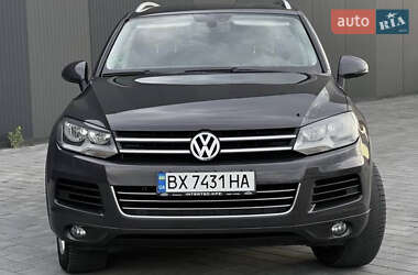 Внедорожник / Кроссовер Volkswagen Touareg 2011 в 