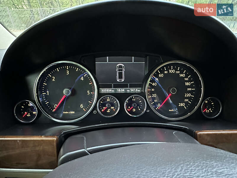 Позашляховик / Кросовер Volkswagen Touareg 2009 в Одесі фото 14 Позашляховик / Кросовер Volkswagen Touareg 2009 в Одесі