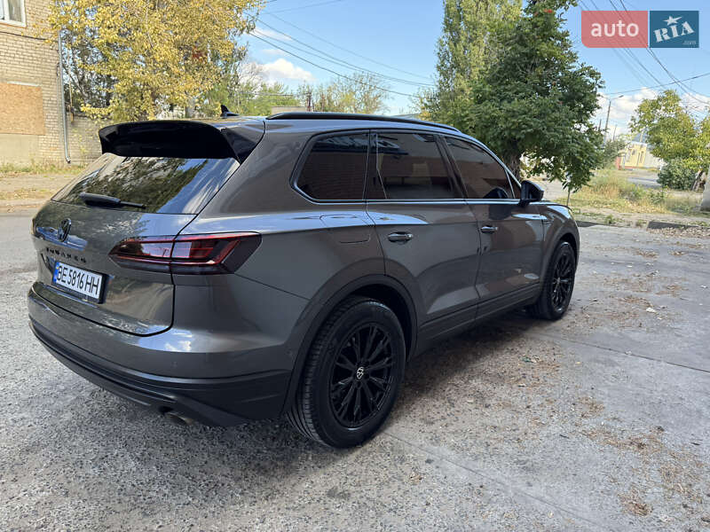 Позашляховик / Кросовер Volkswagen Touareg 2018 в Миколаєві фото 8 Позашляховик / Кросовер Volkswagen Touareg 2018 в Миколаєві