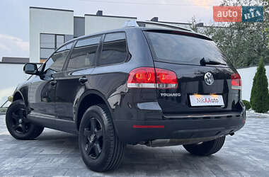 Внедорожник / Кроссовер Volkswagen Touareg 2006 в 