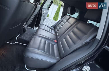 Внедорожник / Кроссовер Volkswagen Touareg 2006 в 