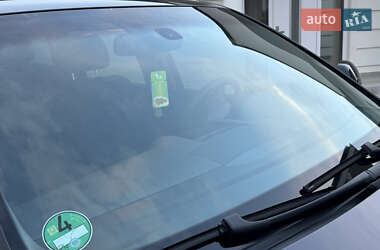 Внедорожник / Кроссовер Volkswagen Touareg 2006 в 