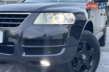 Внедорожник / Кроссовер Volkswagen Touareg 2006 в 