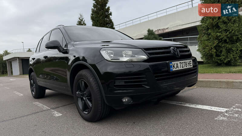 Внедорожник / Кроссовер Volkswagen Touareg 2012 в Киеве фото 6 Внедорожник / Кроссовер Volkswagen Touareg 2012 в Киеве