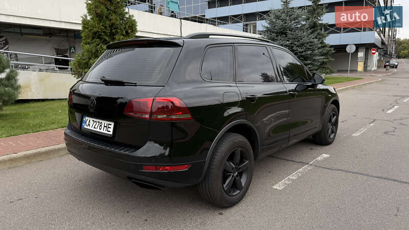 Внедорожник / Кроссовер Volkswagen Touareg 2012 в Киеве фото 13 Внедорожник / Кроссовер Volkswagen Touareg 2012 в Киеве