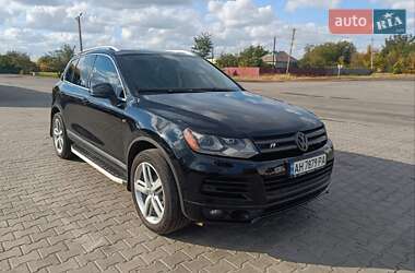 Позашляховик / Кросовер Volkswagen Touareg 2013 в Зміїві
