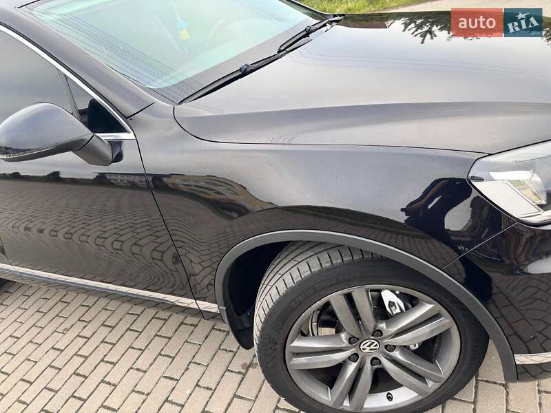 Внедорожник / Кроссовер Volkswagen Touareg 2014 в Львове фото 11 Внедорожник / Кроссовер Volkswagen Touareg 2014 в Львове