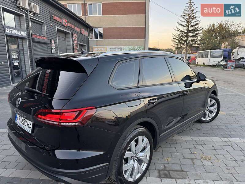 Внедорожник / Кроссовер Volkswagen Touareg 2020 в Ивано-Франковске