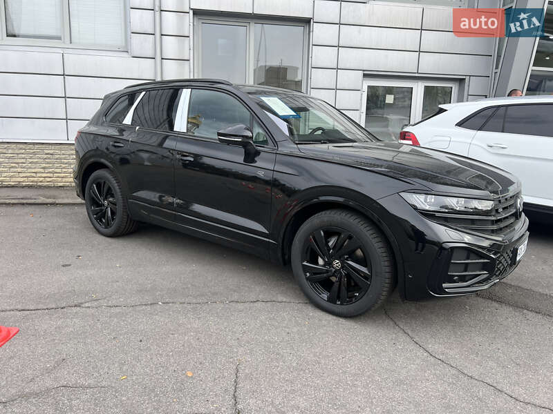 Позашляховик / Кросовер Volkswagen Touareg 2025 в Харкові