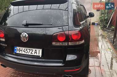 Позашляховик / Кросовер Volkswagen Touareg 2007 в Одесі