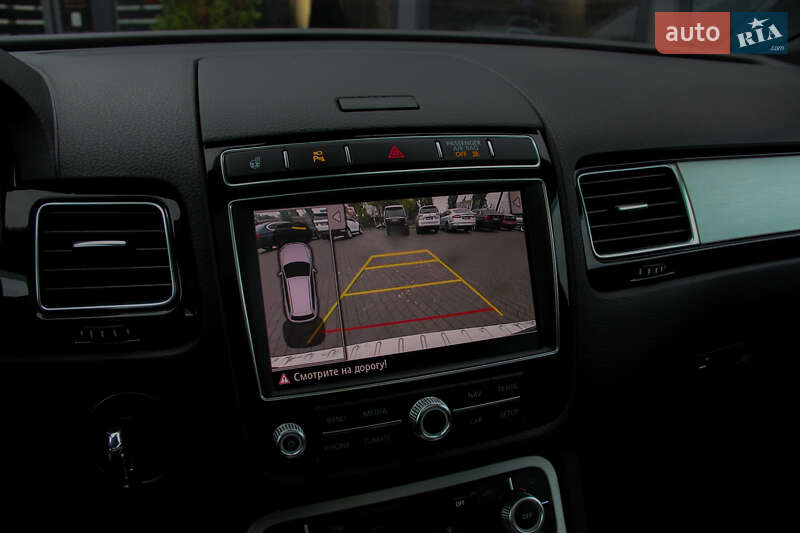 Внедорожник / Кроссовер Volkswagen Touareg 2016 в Одессе фото 30 Внедорожник / Кроссовер Volkswagen Touareg 2016 в Одессе