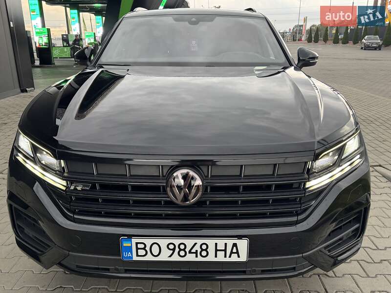Позашляховик / Кросовер Volkswagen Touareg 2019 в Тернополі
