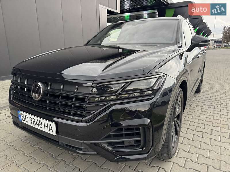 Позашляховик / Кросовер Volkswagen Touareg 2019 в Тернополі