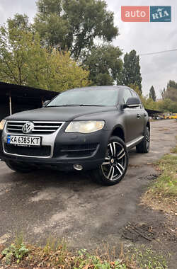 Внедорожник / Кроссовер Volkswagen Touareg 2008 в Киеве