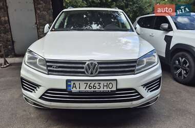 Внедорожник / Кроссовер Volkswagen Touareg 2018 в Киеве