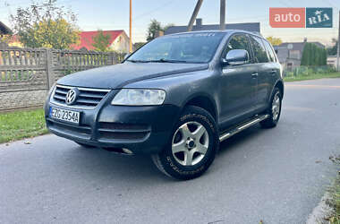 Внедорожник / Кроссовер Volkswagen Touareg 2004 в 