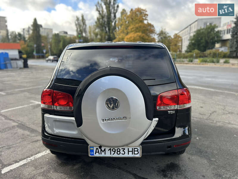 Внедорожник / Кроссовер Volkswagen Touareg 2005 в Киеве фото 11 Внедорожник / Кроссовер Volkswagen Touareg 2005 в Киеве