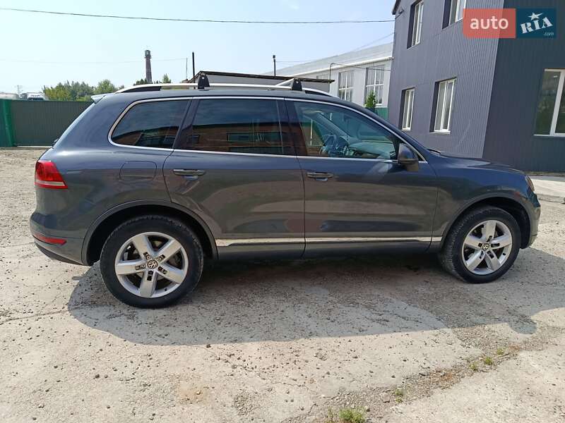 Внедорожник / Кроссовер Volkswagen Touareg 2011 в Ходорове фото 3 Внедорожник / Кроссовер Volkswagen Touareg 2011 в Ходорове