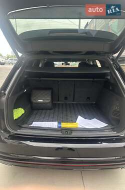 Внедорожник / Кроссовер Volkswagen Touareg 2021 в  фото 4 Внедорожник / Кроссовер Volkswagen Touareg 2021 в