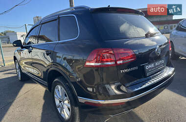 Позашляховик / Кросовер Volkswagen Touareg 2017 в 