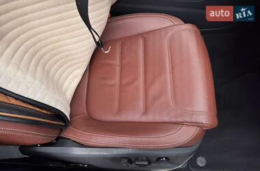 Внедорожник / Кроссовер Volkswagen Touareg 2016 в 