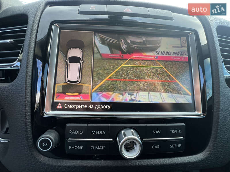 Внедорожник / Кроссовер Volkswagen Touareg 2010 в Коломые