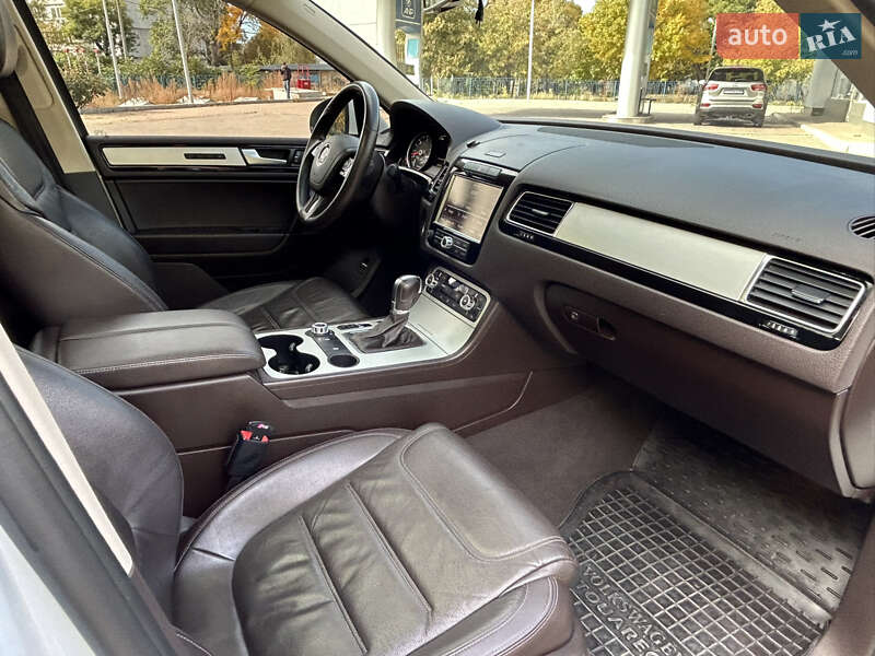 Внедорожник / Кроссовер Volkswagen Touareg 2014 в Николаеве фото 10 Внедорожник / Кроссовер Volkswagen Touareg 2014 в Николаеве