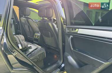 Внедорожник / Кроссовер Volkswagen Touareg 2011 в 