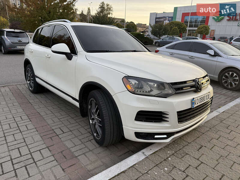 Внедорожник / Кроссовер Volkswagen Touareg 2011 в Ужгороде фото 2 Внедорожник / Кроссовер Volkswagen Touareg 2011 в Ужгороде