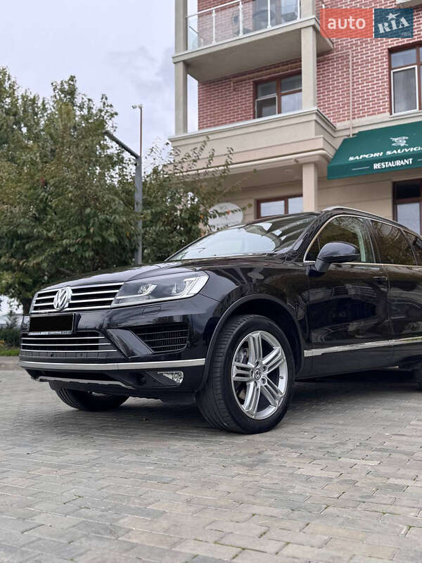 Внедорожник / Кроссовер Volkswagen Touareg 2014 в Одессе фото 4 Внедорожник / Кроссовер Volkswagen Touareg 2014 в Одессе